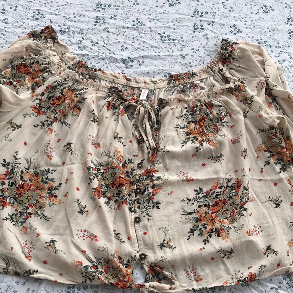 EUC Xhilaration cropped top XXL